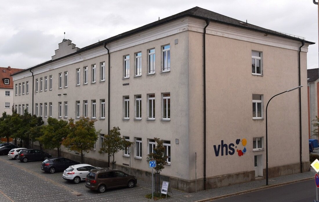 Weiden. Die sinkenden Corona-Zahlen in der Stadt Weiden machen es möglich – nach den Pfingstferien starten wieder Präsenzkurse an der vhs Weiden-Neustadt.