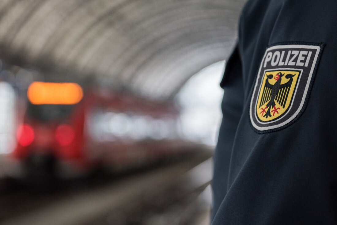 Weiden. Die Bundespolizei nahm einen unversperrten E-Roller am Bahnhof in Verwahrung und gab dem 24-Jährigen das Fahrzeug und Tipps zur Diebstahlprävention zurück.