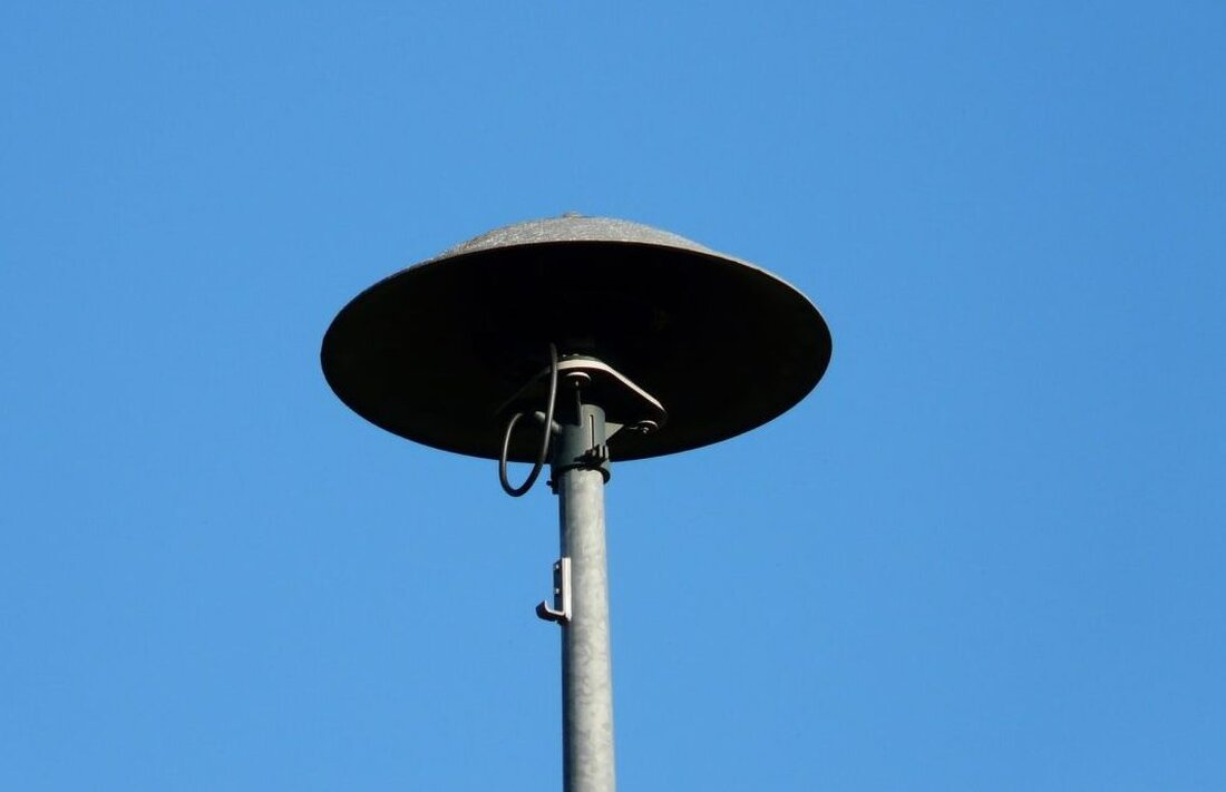 Amberg-Sulzbach. Am Donnerstag, 10. September, startet ab 11 Uhr der bundesweite Warntag, bei dem Sirenen heulen und Warn-Apps sowie Cell Broadcast den Probealarm senden. Die Entwarnung ist für 11.45 Uhr geplant.