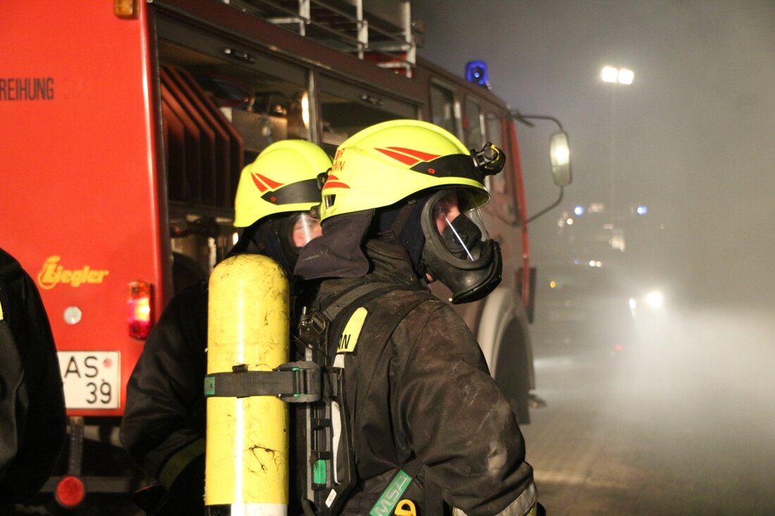 Meerbodenreuth. Sehr viel Glück hatte ein Landwirt aus Meerbodenreuth: Einen drohenden Brand konnte die Feuerwehr schnell unter Kontrolle bringen und verhinderte damit Schlimmeres.  Wie die Polizei Neustadt/WN mitteilt, wurde am [&hellip;]