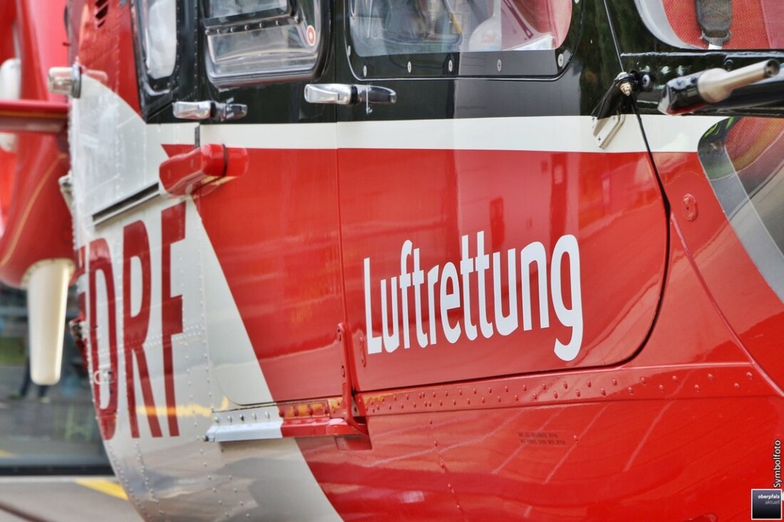 Pullenreuth. Ein Motorradfahrer krachte frontal in ein Auto und musste schwer verletzt mit dem Hubschrauber in ein Klinikum geflogen werden. Heute gegen 12:30 Uhr, wollte in Trevesenhammer ein Motorradfahrer aus [&hellip;]
