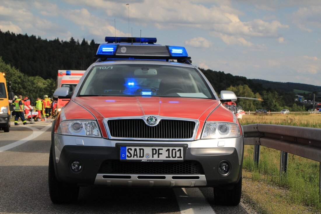 Leuchtenberg/Vohenstrauß. Eine Autofahrerin (24) und ihre Beifahrerin (26) hatten Glück im Unglück, als sie gestern aus Unachtsamkeit von der Straße abgekommen sind. Einen großzügigen Schutzengel hatte eine 24-Jährige aus dem Landkreis [&hellip;]