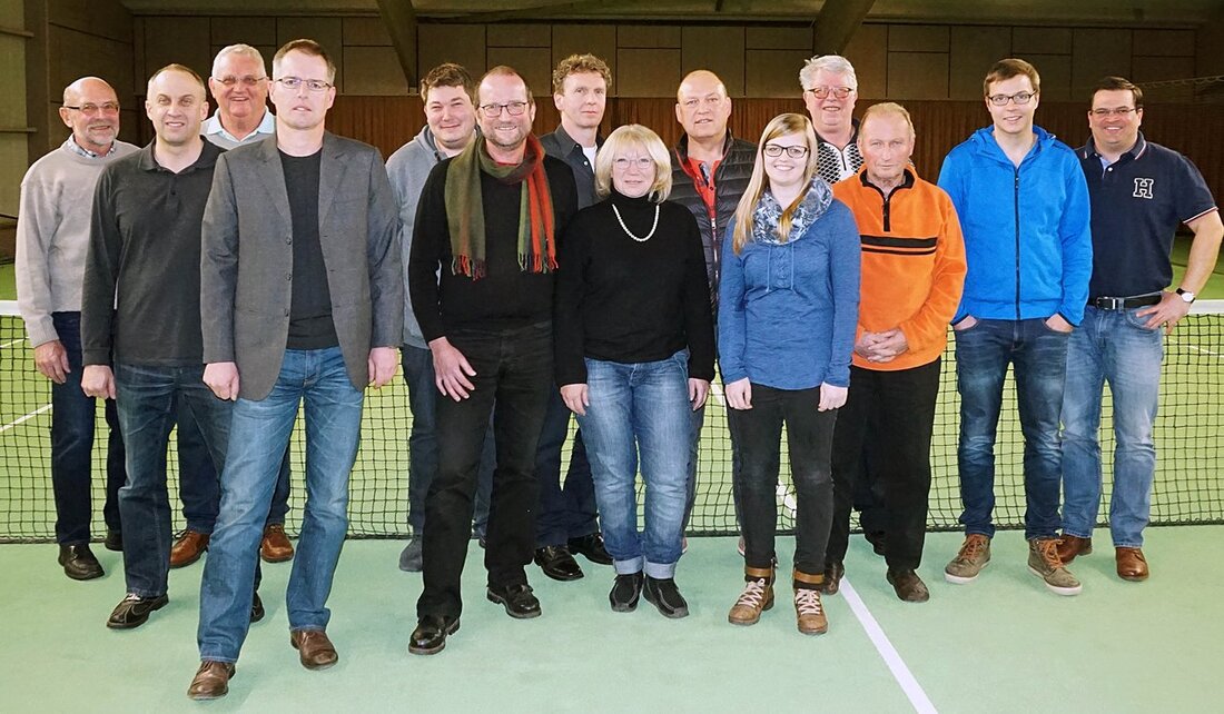 Neunkirchen. Probleme, ehrenamtliche Mitarbeiter zu finden, hat die Tennis-Gemeinschaft (TG) Neunkirchen wahrlich nicht. Das ist bei der Jahrehauptversammlung mit Neuwahlen und Ehrungen am Donnerstagabend im Tennisheim deutlich geworden. Schließlich gehört die [&hellip;]