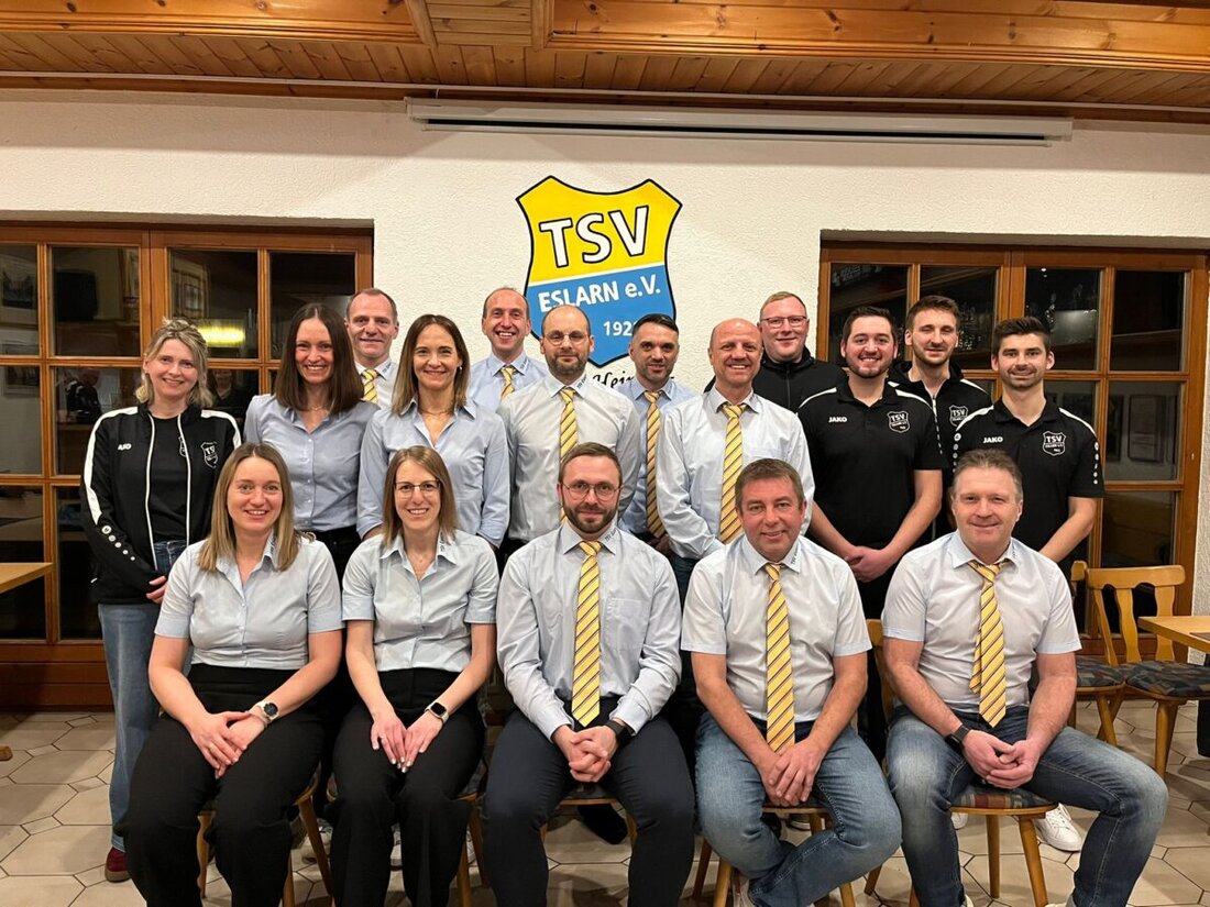 Eslarn. Der TSV Eslarn wählte bei der Jahreshauptversammlung eine neue Vorstandschaft und stellte die Weichen für die Zukunft. Zwei Herrenteams und sieben Jugendmannschaften spielen und rund 90 Kinder trainieren.