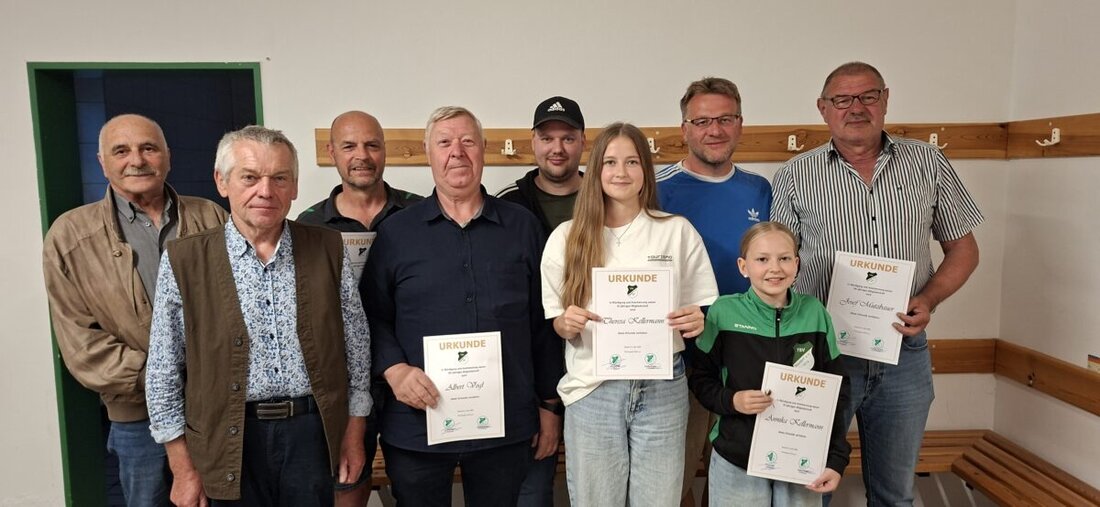 Neudorf b. Luhe. Der TSV Neudorf 1974 e.V. zeigt sich bei der Jahreshauptversammlung optimistisch: 16 Mannschaften und viel Ehrenamt tragen den Verein. Höhepunkt ist die Ehrung für „Mister TSV“ Richard Zeiler nach 50 Jahren.