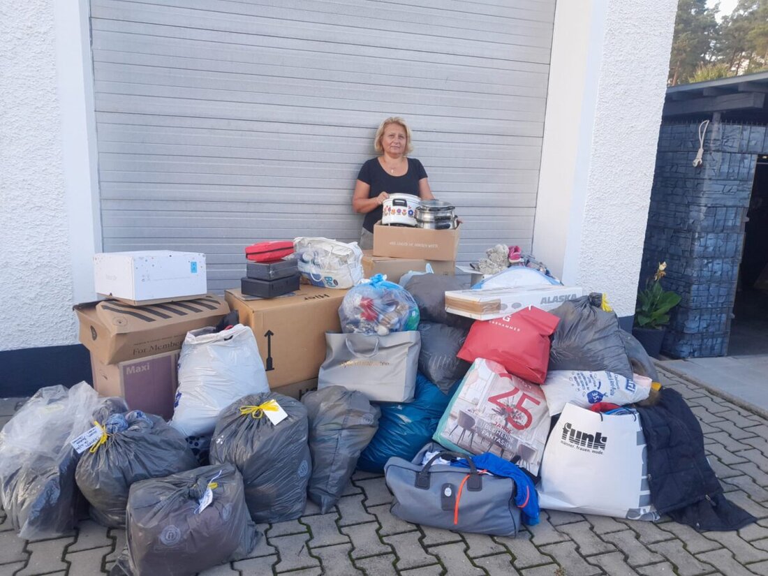 Tännesberg. Die siebte Spendenaktion für die Ukrainehilfe Weiden wurde erfolgreich durchgeführt, wobei Lebensmittel, warme Kleidung und Medikamente dank der ungebrochenen Spendenbereitschaft gesammelt wurden.