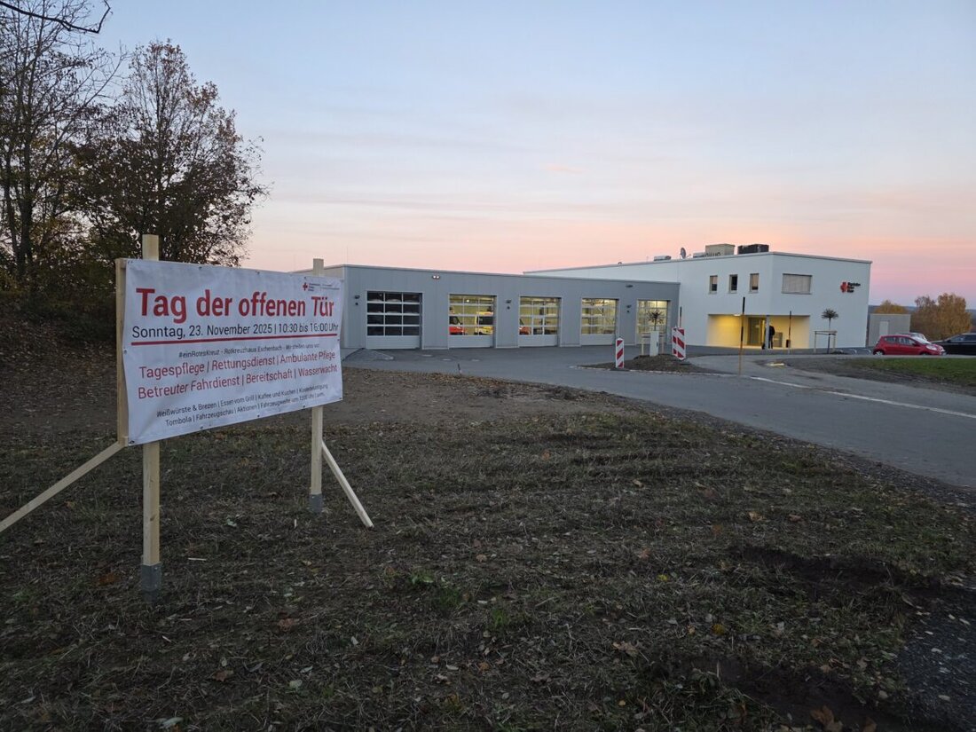 Eschenbach. Der BRK-Kreisverband Weiden und Neustadt/WN lädt am 23. November zum Tag der offenen Tür ins neue Rotkreuzhaus ein. Von 10.30 Uhr bis 16 Uhr gibt es Führungen und um 13 Uhr die Fahrzeugweihe.