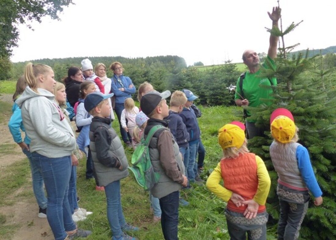Leuchtenberg/Döllnitz. Heute schon an Weihnachten denken? Gar nicht so abwegig: In gut drei Monaten besorgen sich schon viele die ersten Weihnachtsbäume. Wo der herkommt und wie viel Pflege er braucht.  [&hellip;]