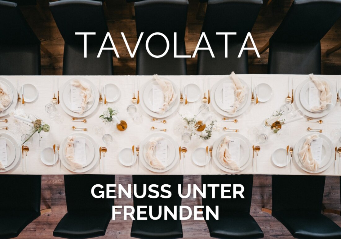 Luhe-Wildenau. Das Tavolata-Weinevent, organisiert von Eventhof Hagler in Luhe-Wildenau, ist ein kulinarisches Highlight, bei dem Gäste mediterrane Speisen genießen und Wein trinken können. Die Veranstaltung findet am 12. Juli 2025 statt und bietet ein exklusives Menü, das an einer langen Tafel im Hof-Ambiente serviert wird. Tickets sind auf okticket.de erhältlich und die Teilnehmerzahl ist auf 60 Personen beschränkt.