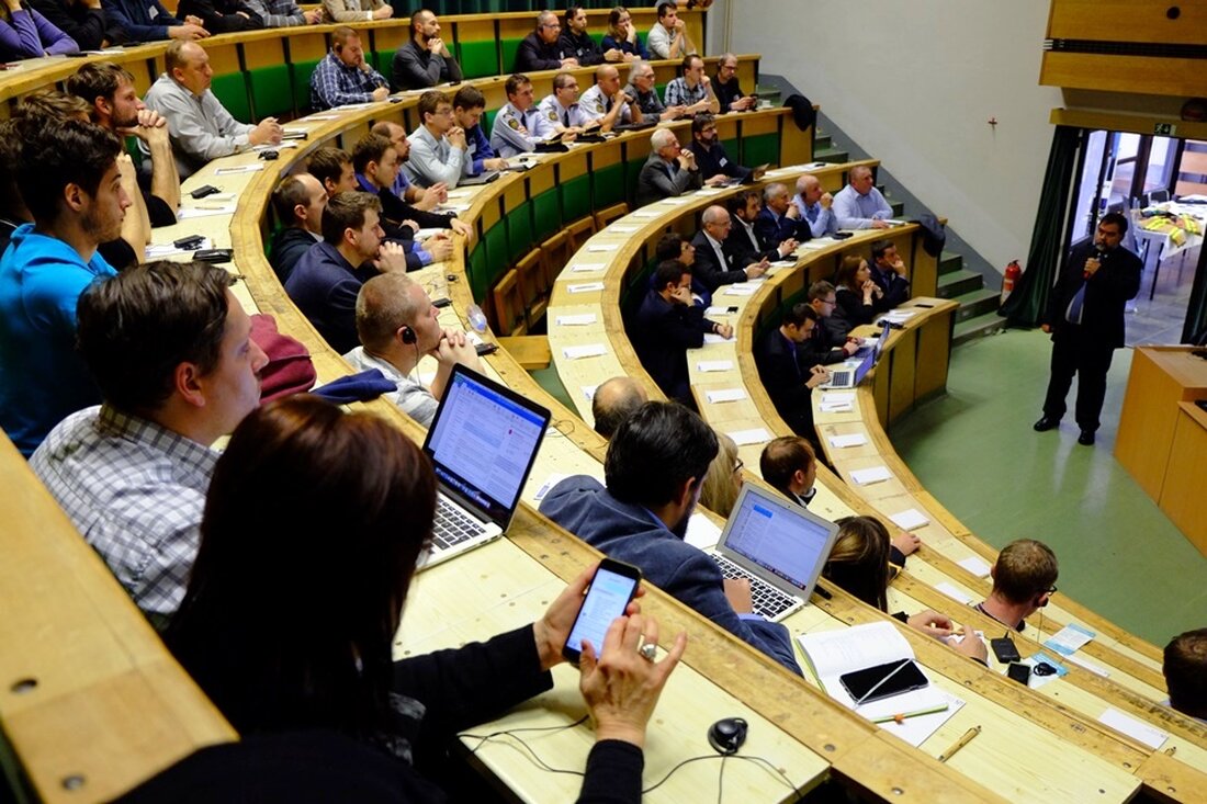 Weiden/Neustadt/WN/Tirschenreuth. Smarte Technologien und Produkte, die sehr bald Fertigungsprozesse und das alltägliche Leben verändern werden, standen im Mittelpunkt des Technologieforums zu Anwendungen in IoT und Smart Textilien an der Westböhmischen Universität [&hellip;]