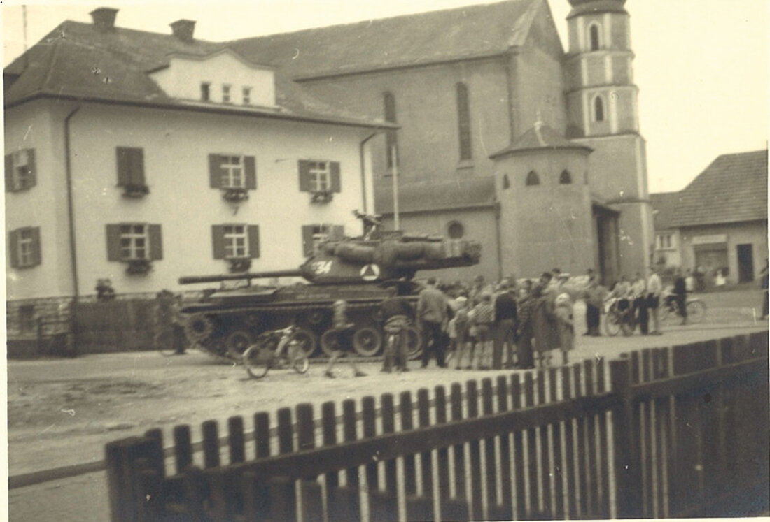 Burglengenfeld. Im Jahr 2025 jährt sich das Ende des Zweiten Weltkriegs zum 80. Mal. Aus diesem Anlass präsentiert das Oberpfälzer Volkskundemuseum in Burglengenfeld vom 25. April bis 9. Juni die Sonderausstellung "Ende des Krieges - Anfang des Friedens". 