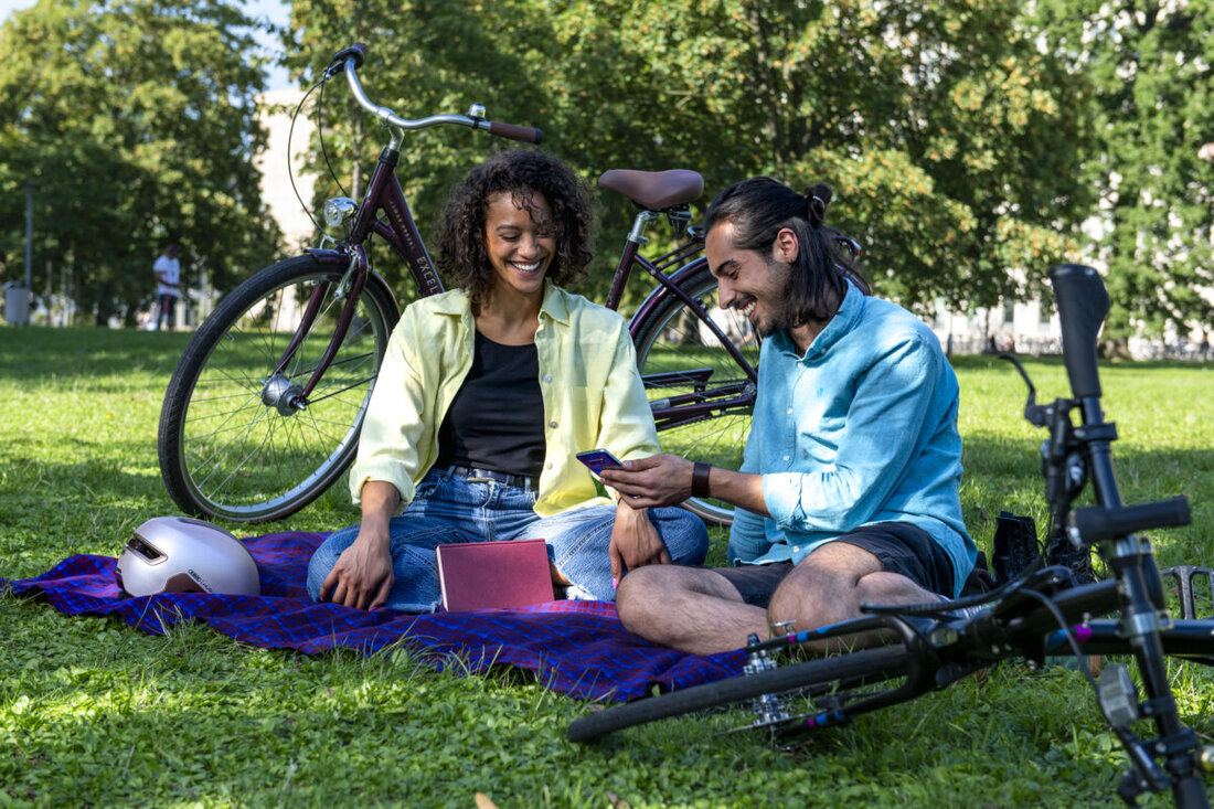 Teublitz. Beim STADTRADELN 2025 wurden mit mehr als 50.000 Kilometern neue Rekorde aufgestellt und rund 8 Tonnen CO₂ eingespart. 321 Teilnehmer in 29 Teams übertrafen das Vorjahr deutlich und die „Aktiven Seniorenradler“ führten mit etwa 9.600 Kilometern.