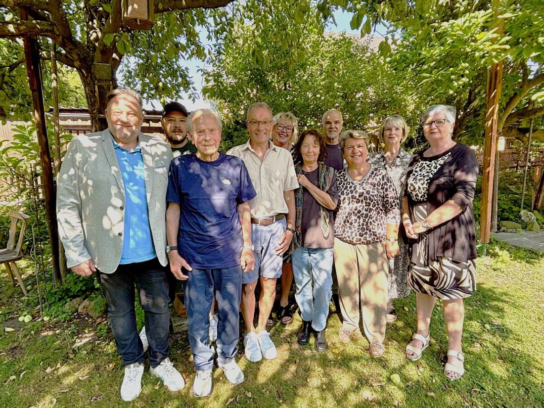 Teublitz. In Teublitz wurde dieser Tage ein ganz besonderer Geburtstag gefeiert: Ludwig Schindler, geboren am 15. Juli 1935, blickt auf neun Jahrzehnte voller Leben, Arbeit, Familie und Engagement zurück.