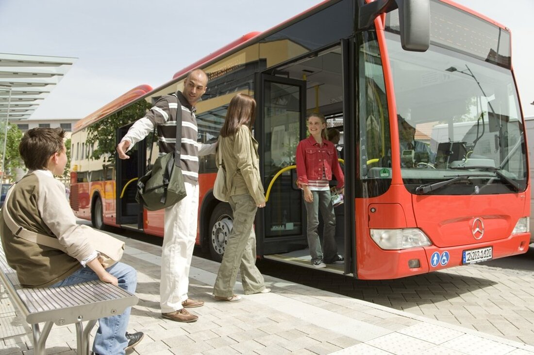 Neustadt/WN. Wichtige Post im Briefkasten: Der Landkreis braucht eure Unterstützung. Mithilfe eines Fragebogens soll der öffentliche Nahverkehr optimiert werden.  Dabei soll der Mobilitätsbedarf an die Landkreisbügerinnen- und bürger angepasst werden. [&hellip;]