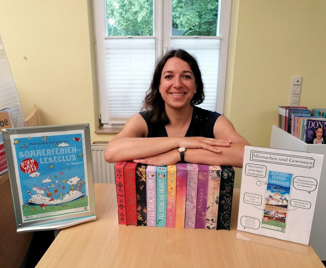 Tirschenreuth. Die Stadtbücherei Tirschenreuth beteiligt sich wieder am Sommerferienleseclub, um Lesebegeisterte der 1.-8. Klassen zur Leseförderung einzuladen. Attraktive Preise, darunter ein Hauptpreis vom Europa-Park Rust, erwarten die fleißigsten Leser am Ende.