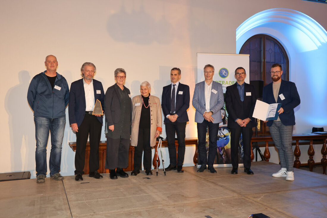 München. Der Landkreis Tirschenreuth gewinnt als fahrradaktivstes Kommunalparlament beim Stadtradeln und setzt ein Zeichen für Klimaschutz. Über 1700 Kilometer wurden von den Kreistagsmitgliedern erradelt.