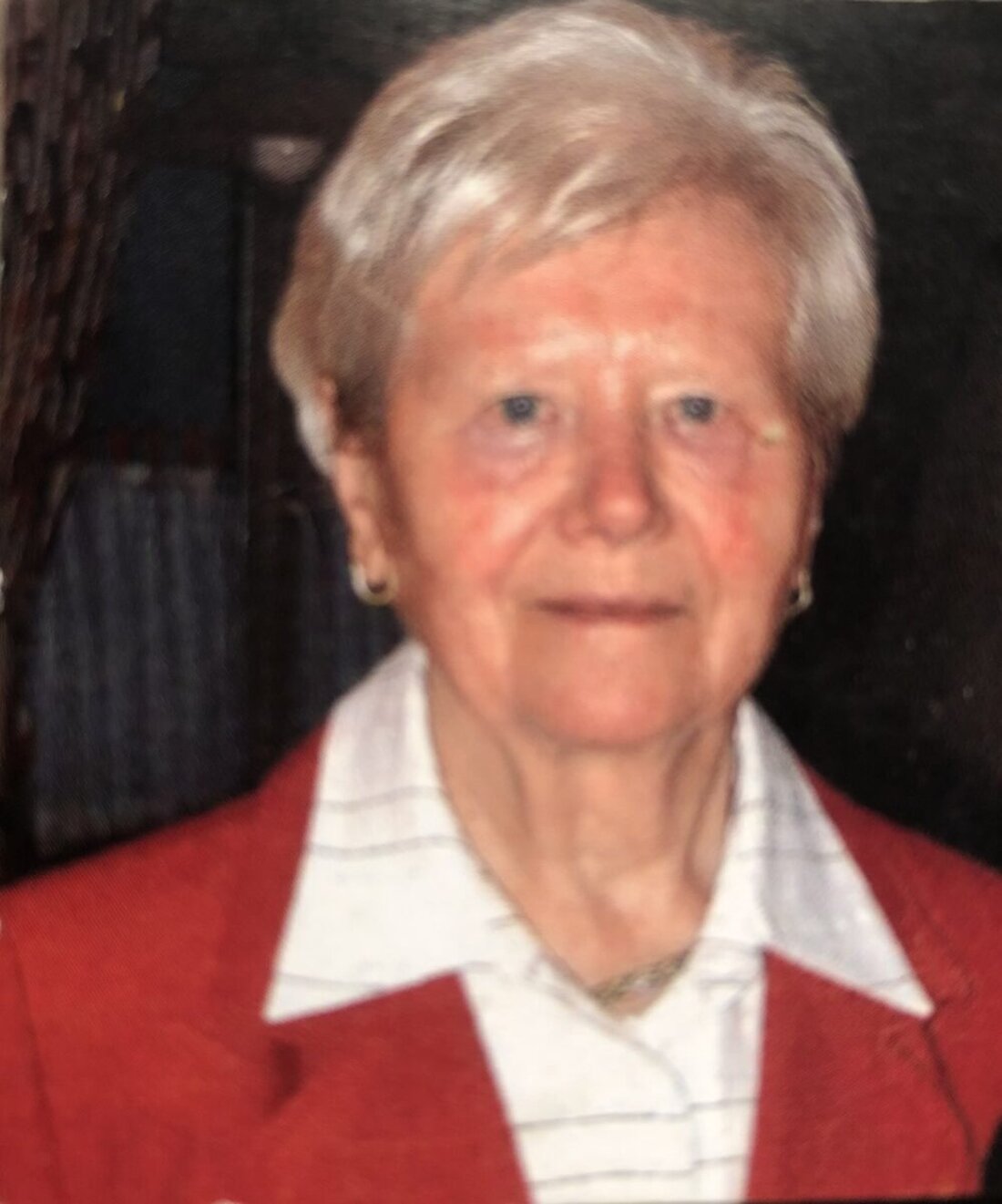 Kaltenbrunn. Viele nahmen Abschied von der 90-jährigen Erna Neubauer, langjähriger Pfarrhaushälterin. Pfarrer würdigten ihren tiefen Glauben und Dienst für Pfarrhaus, Kirche und Wallfahrt.