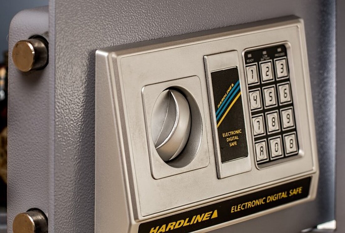 Plößberg. Das Ziel unbekannter Einbrecher war die Wachstation der Wasserwacht Plößberg.  In den vergangenen zwei Wochen brachen sie dort ein und entwendeten daraus einen Tresor und mehrere Funkgeräte. Die Täter [&hellip;]