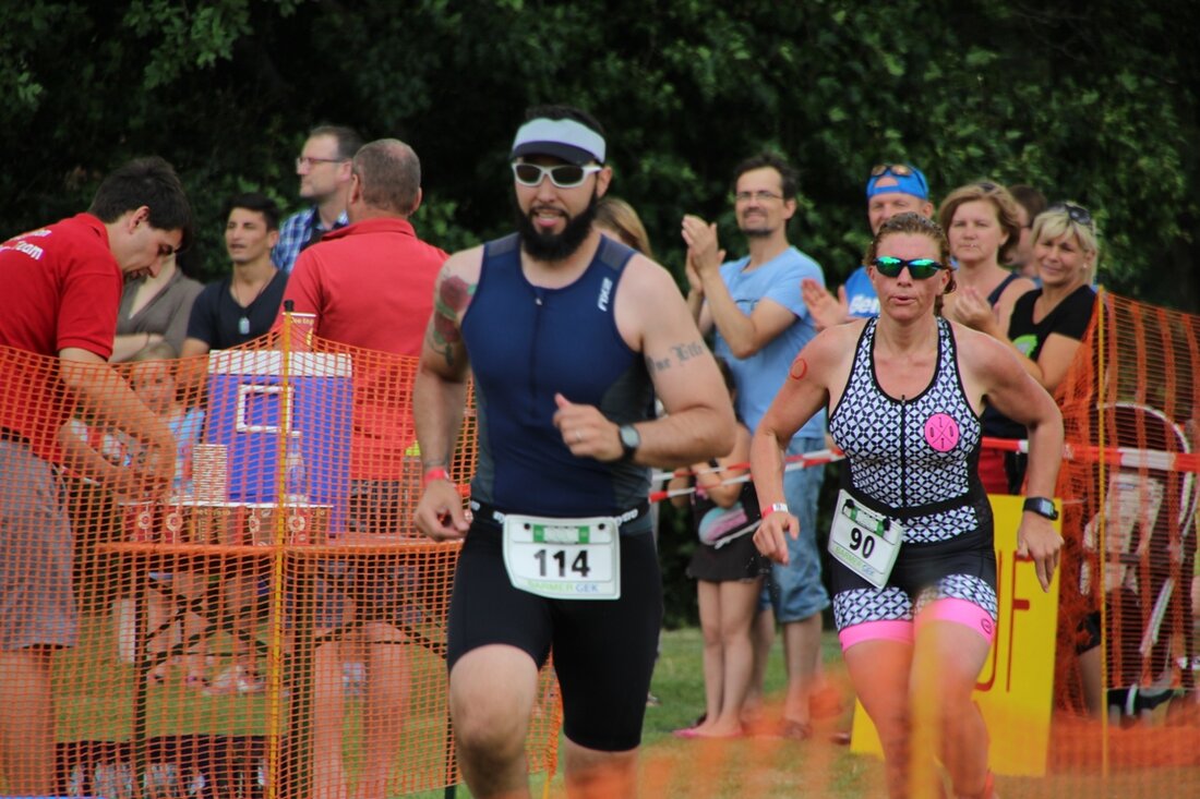 Pressath. Über 100 Sportler waren am Samstag beim ältesten Triathlon in Pressath dabei: Bereits zum 29. Mal fand der Volkstriathlon des DJK Pressath statt – und das bei sommerlichen Temperaturen und [&hellip;]