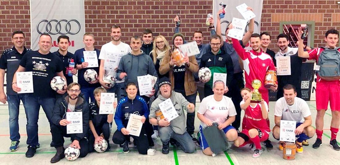 Weiden. Kurz nach Weihnachten gibt es die ersten Vertragsverlängerungen für die kommende Saison bei den Blue Devils Weiden zu vermelden. Auch 2019/2020 werden Ken Latta und Florian Zellner das Trainerteam [&hellip;]