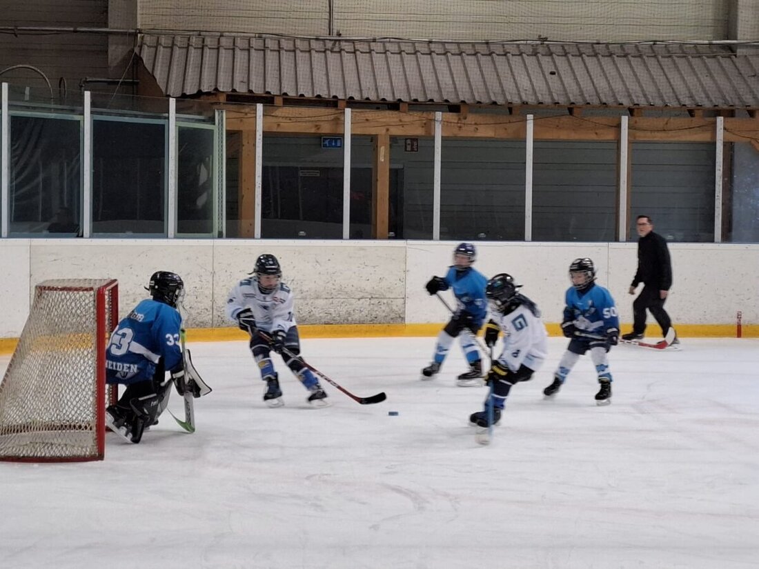 Weiden. Auch zum Saisonfinale sind die Young Blue Devils noch mit vollem Einsatz am Start. Die Meisterschaft der Jugend hat an diesem Wochenende alles überragt.