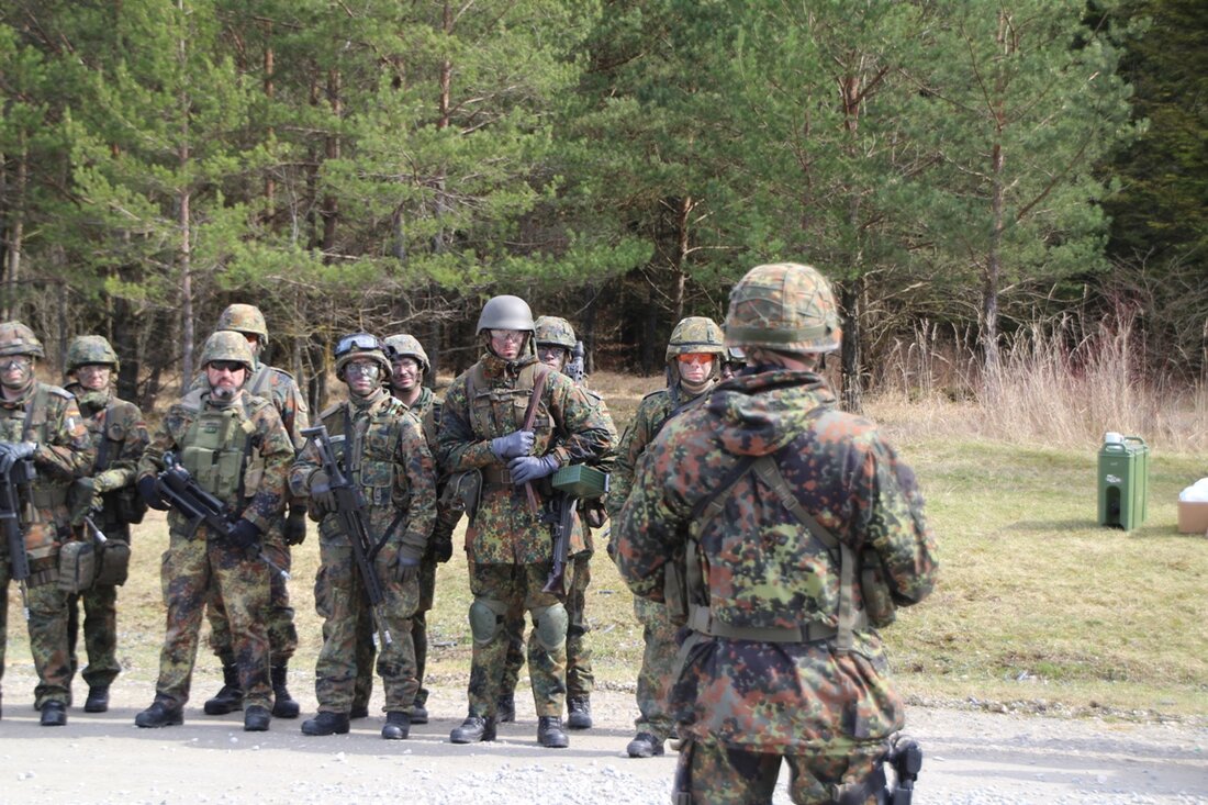Nordoberpfalz. Ein Spezialkommando der Bundeswehr führt eine Gefechtsübung durch.  In der Zeit vom 24.06.2020 bis zum 03.07.2020 führt die Bundeswehr (Kommando Spezialkräfte Bereich Ausbildung) im eine Übung mit Gefechtsübung durch. [&hellip;]