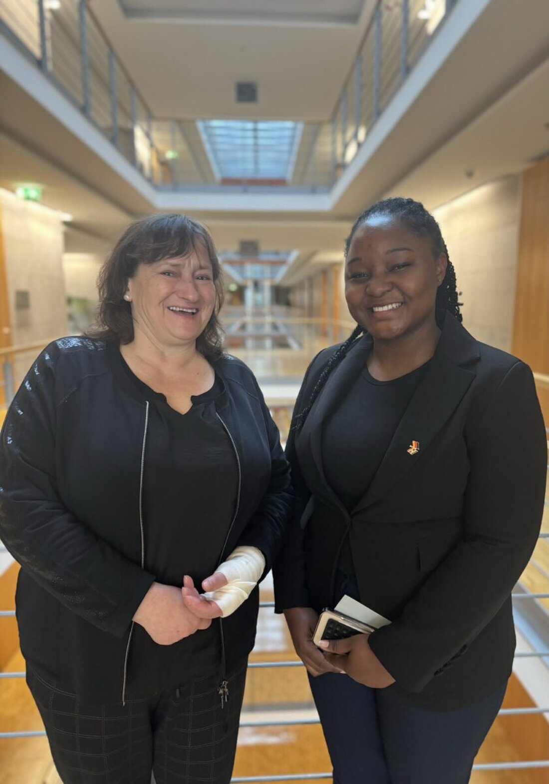 Nordoberpfalz. Die 22-jährige Uganderin Rosemary Nabukenya hospitierte vier Wochen lang im deutschen politischen System, darunter eine Woche bei Marianne Schieder, um Brücken zwischen Ländern zu bauen.