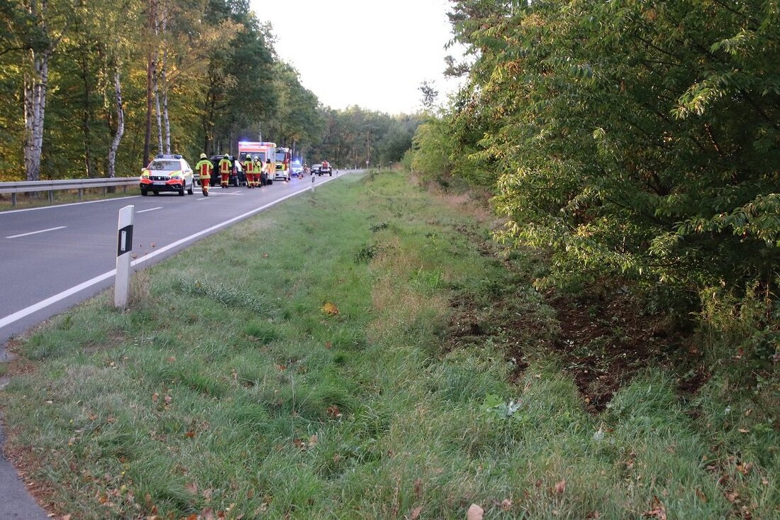 Hütten. Ein Auto ist bei Hütten von der Straße abgekommen und in die Leitplanke gekracht. Zum Glück war zu diesem Zeitpunkt kein Gegenverkehr unterwegs.  Gekracht hat es laut Polizei auf [&hellip;]