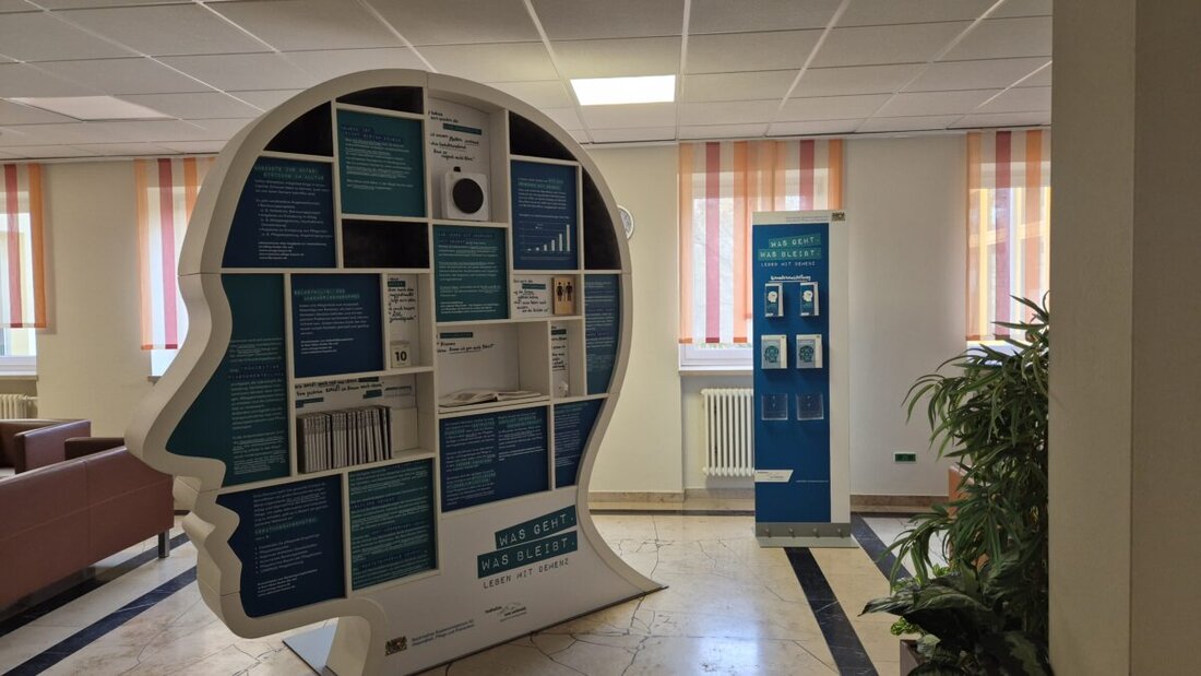 Tirschenreuth. Bis Ende März rücken angehende Pflegekräfte der Berufsfachschule NEW Life aus Neustadt/WN am Krankenhaus Tirschenreuth Demenz in den Mittelpunkt. Die Reihe „Demenz erleben“ startete stark besucht und lädt ein.