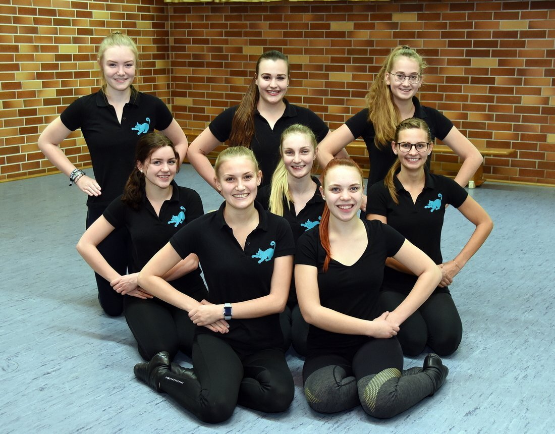 Neustadt/WN. Die Neustädter Prinzengarde ist bereit für die anstehende Faschings-Saison. Dabei gab es im Vorfeld einige kleine Schwierigkeiten zu meistern.  Von Benedikt Grimm Schon seit 15 Jahren steht Birgit Schmid [&hellip;]