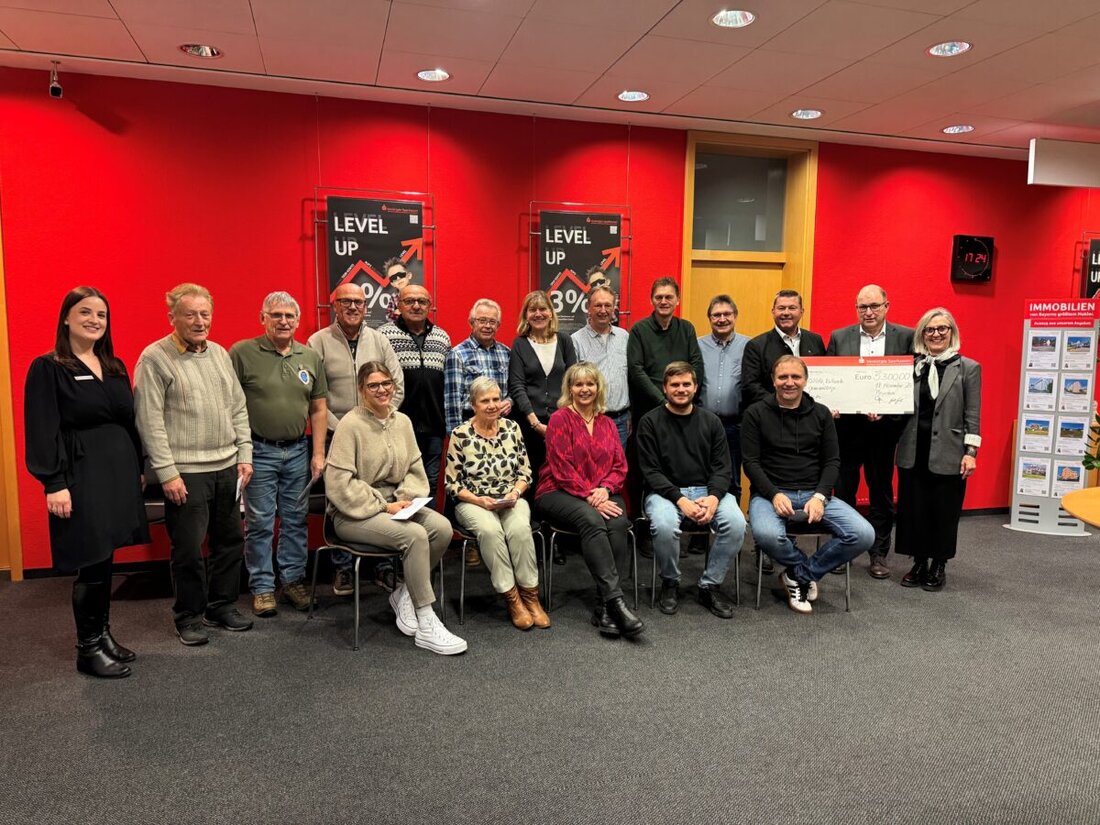 Pleystein. Die Vereinigten Sparkassen unterstützen Vereine und Organisationen mit 5.300 Euro. Die Spende fördert soziale, kulturelle und gemeinnützige Projekte und stärkt den Zusammenhalt in der Region.