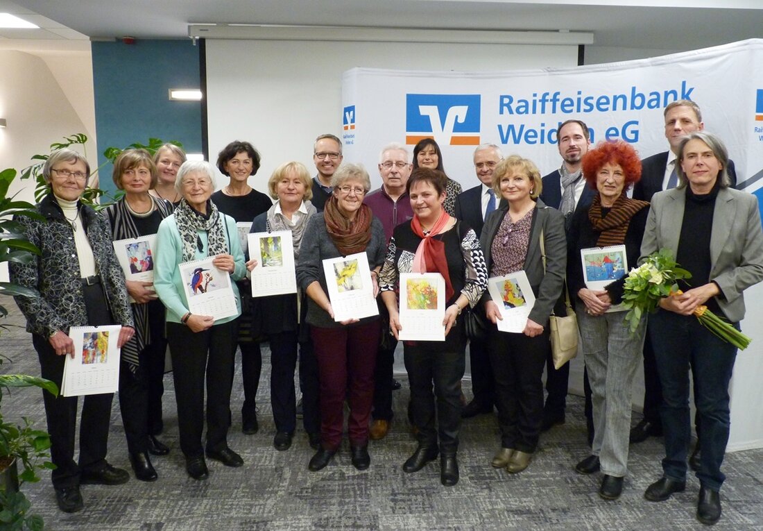 Weiden. Die Raiffeisenbank stellte in der Geschäftsstelle Weiden ihren neuen Kalender für das Jahr 2017 vor. In Anwesenheit von Stadtrat Michael Bihler, Vertretern der CSU, Stadtarchivarin Petra Vorsatz, Vertretern der [&hellip;]