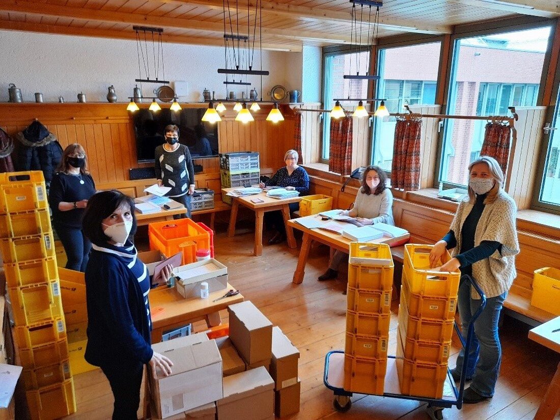 Weiden. Bis 14. Februar sollen die Weidener über die Zukunft von Weiden West IV entscheiden – in einem Bürgerentscheid per Briefwahl. Die Unterlagen flattern gerade bei allen Wahlberechtigten in Haus. [&hellip;]