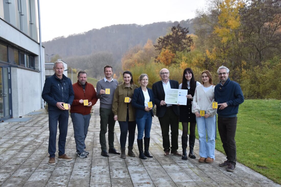 Kelheim. Der Startschuss für das LEADER-Projekt zur nachhaltigen und digitalen Inwertsetzung des Jurasteigs ist gefallen. Vier Landkreise bündeln Kräfte. Hör-, Bild- und Videobeiträge sollen den Weg erlebbar machen.