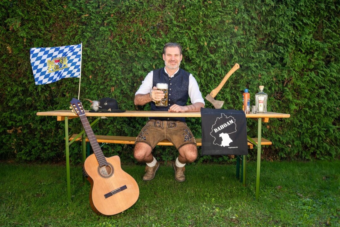 Waidhaus. Vogelmayer bringt „Lebensfreude“ am Freitag, 13. März 2026, in die Dorfbühne im Kultursaal. Einlass 19 Uhr, Beginn 20 Uhr. Tickets bei OK-Ticket; Veranstalter ist Theaterverein DB Waidhaus e.V.