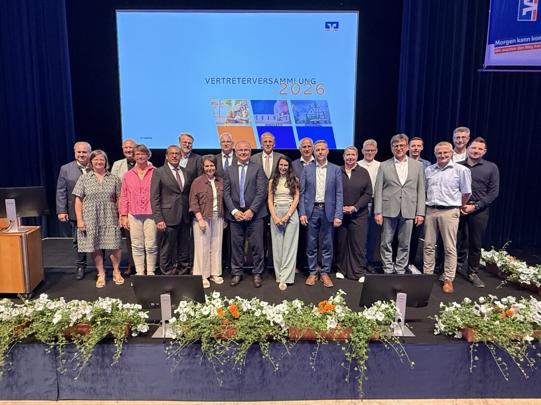 Weiden. Die Volksbank Raiffeisenbank Nordoberpfalz eG zieht zur 100. Vertreterversammlung eine positive Bilanz 2025. Kundengeschäft und Wertpapiere wachsen; 372.000 EUR gehen an die Region, im Aufsichtsrat gibt es Neubesetzungen.