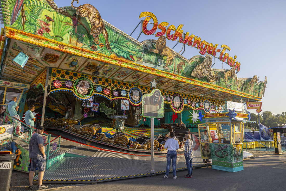Weiden. Vom 14. bis 18. September fand dieses Jahr das Weidener Volksfest statt. Doch nicht alle waren mit dem Fest beziehungsweise der Länge des Festes zufrieden. Was ist deine Meinung dazu?