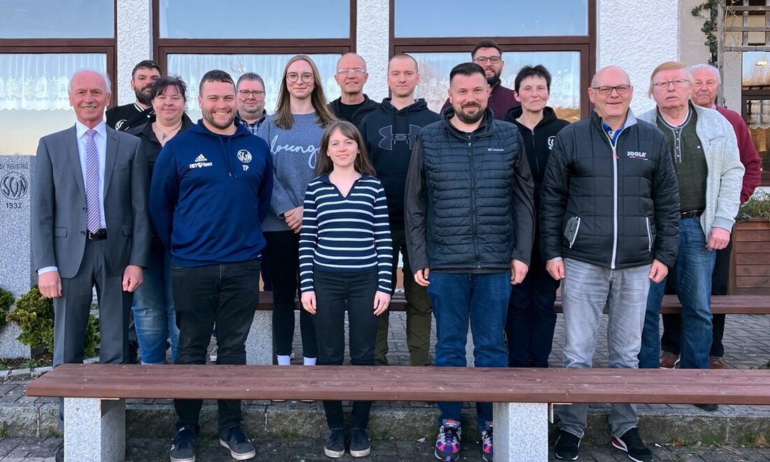 Wurz. Rückblick in humorvoller Art vom Vorsitzenden Günther Liebs.