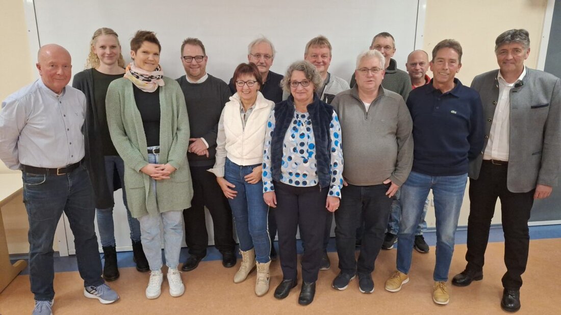 Grafenwöhr. Bei der Jahreshauptversammlung zeigt der Sportverein seine Vielfalt und starke Nachwuchsarbeit. Die Vorstandschaft bleibt, die Gesamtjugendleitung geht an Sarah Altmann; langjährige Mitglieder werden geehrt.