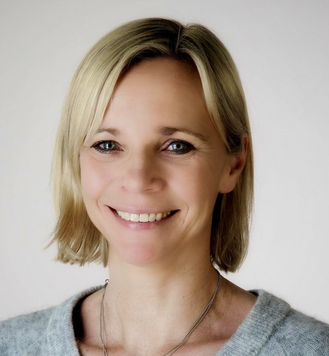 Amberg. Am Dienstag, 17. März, 19.30 Uhr, findet der vierte Vortrag der Erlanger Universitätstage 2026 zum Thema Über- und Unterversorgung im Gesundheitswesen mit Dr. Susann Hueber im ACC statt. 