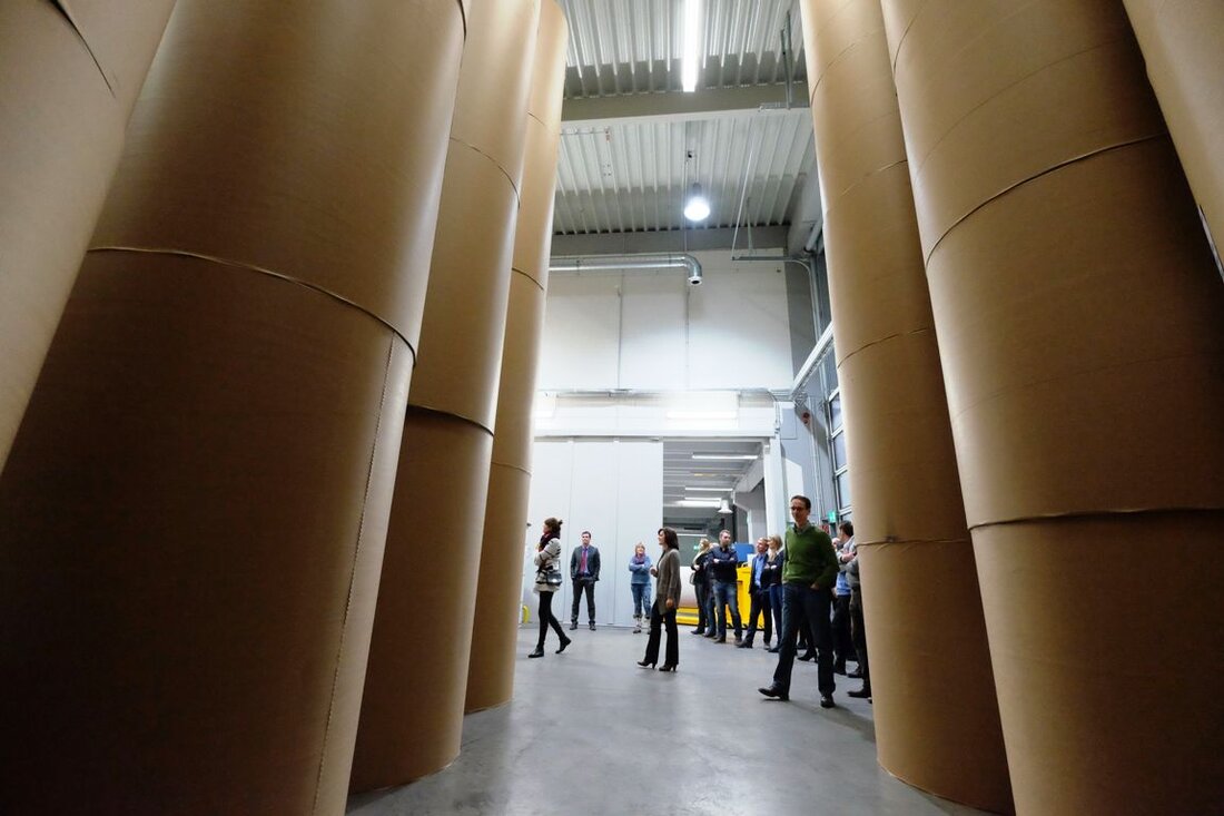 Weiden. Hinter die Kulissen der Zeitungsproduktion zu schauen, das war das eine, was die Wirtschaftsjunioren Nordoberpfalz interessierte. Genauso wichtig aber war die Frage nach der Zukunft der Zeitung in einer [&hellip;]