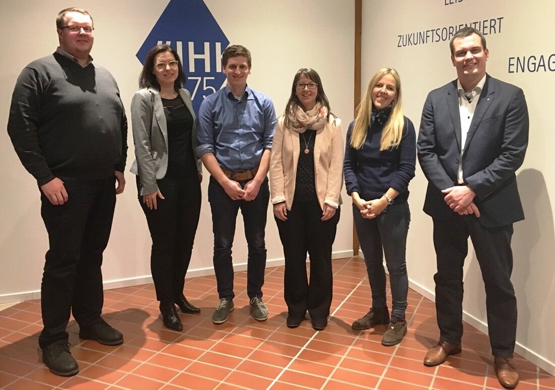 Pirk/Weiden. Was in der großen Wirtschaft heiß diskutiert wird, ist für die Wirtschaftsjunioren Nordoberpfalz ganz normal. In der Mitgliederversammlung im Saal der Brauerei Schwab in Pirk wurden Julia Rank und [&hellip;]