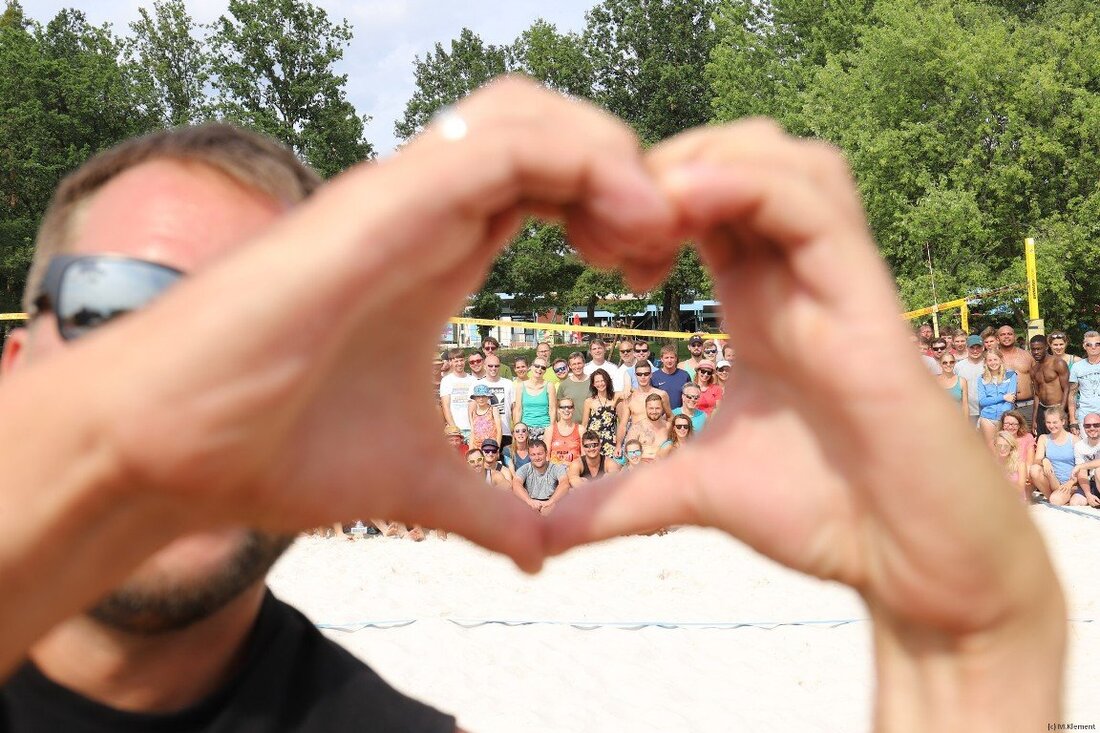 Grafenwöhr. Das Wochenende auf das sich die Beachvolleyballer der Nordoberpfalz (und weit darüber hinhaus) das ganze Jahr freuen liegt hinter uns. Mit dem Motto “Viva la México” macht der Waldbadcup [&hellip;]