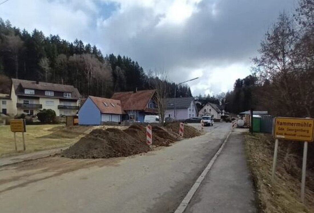 Georgenberg. Wegen der Anbindung neuer Leitungen wird die Versorgung am Mittwoch, 18. März, von 7.30 Uhr bis 17 Uhr unterbrochen. Betroffen sind Unterrehberg, Galsterlohe und Neuenhammer; in Hammermühle ausgenommen sechs und elf.