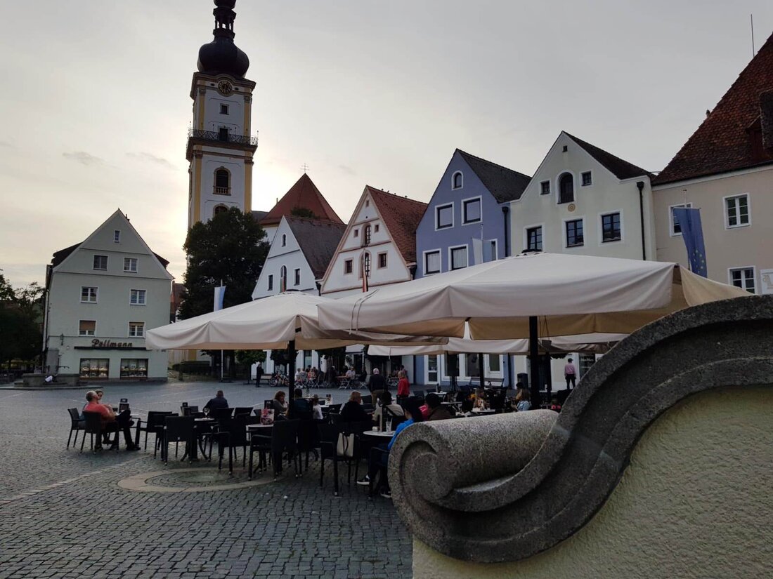 Weiden. Der erste Schultag ist immer ein besonderes Erlebnis. Wie bereite ich meine Kinder perfekt darauf vor? Und was muss ich dabei beachten?