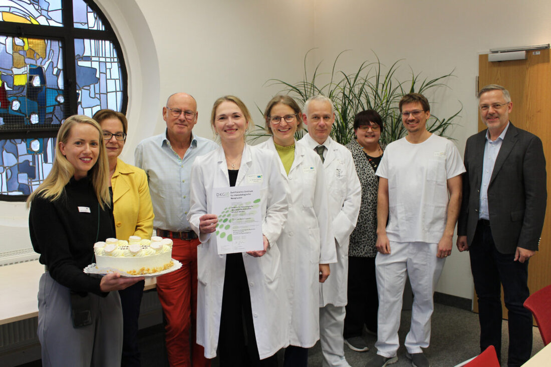 Weiden. Das Klinikum Weiden hat erstmals ein Zertifikat für ein Zentrum für Hämatalogische Neoplasien erhalten, was einen Meilenstein in der Blutkrebsbekämpfung markiert. 
