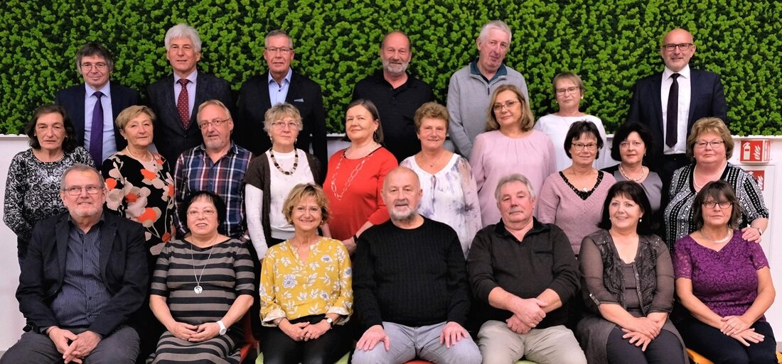 Weiden. Mitarbeiter der medbo-Standorte Weiden, Parsberg und Regensburg wurden mit einer Feier in den Ruhestand verabschiedet bzw. für 25 und 40 Jahre Betriebszugehörigkeit geehrt. Vorstand und Direktorium bedankten sich für die [&hellip;]