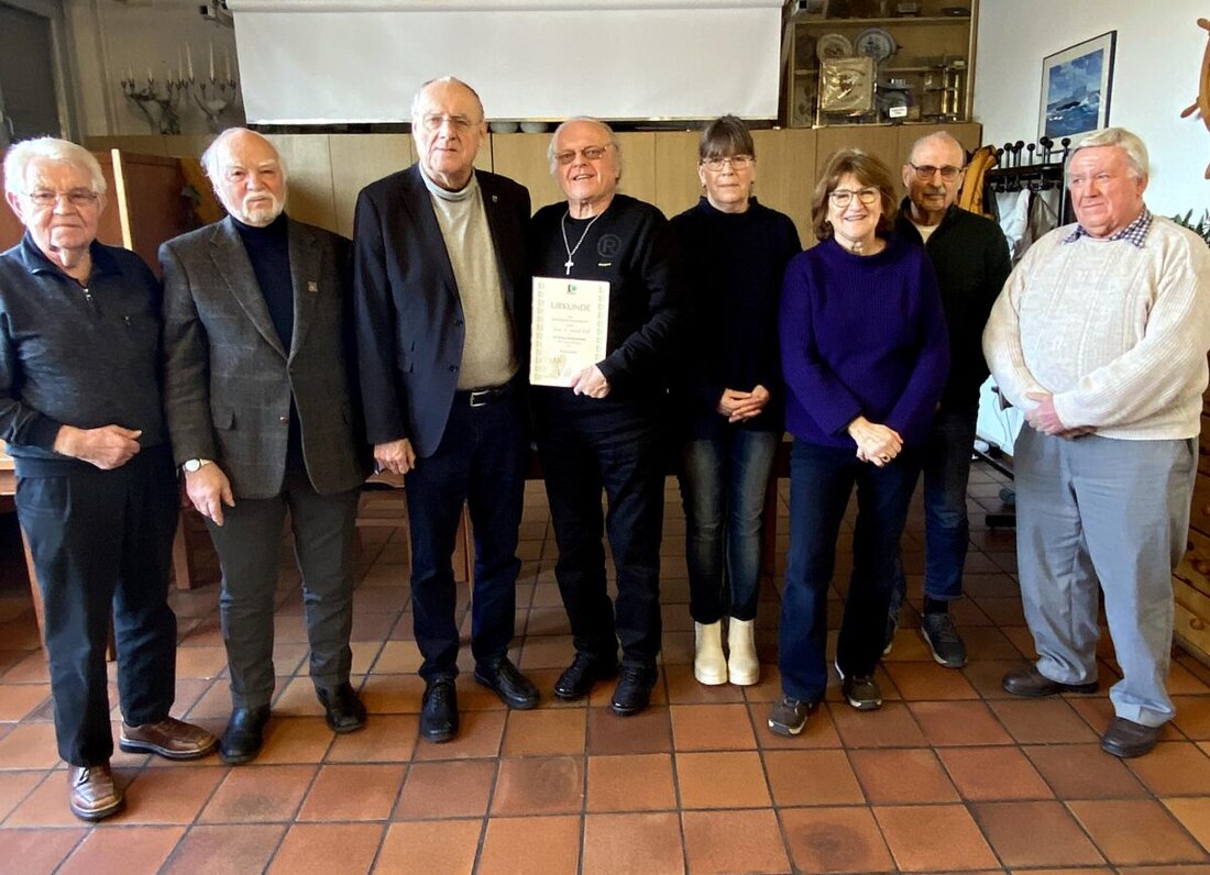 Weiden. Die Briefmarkenfreunde Weiden haben ihre Vorstandschaft neu gewählt und den Mitgliedsbeitrag auf 30 Euro erhöht.