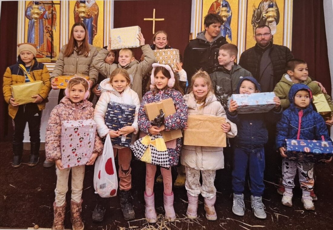 Pressath. Die Aktion „Für das Leben und die Hoffnung“ sammelt Weihnachtspäckchen für Bedürftige in Bosnien. Abgabe vom 24. bis 29. November 2025 bei Elke Kirchberger. Auch Geldspenden sind willkommen.