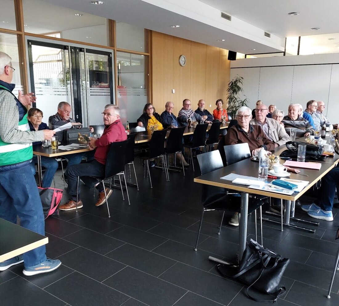 Weiden. Ver.di-Senioren betonen zum Weltseniorentag die zentrale Rolle Älterer und ihr Ehrenamt, kritisieren das Lastenbild und wollen sich stärker für Generationendialog und Rechtsstaat einsetzen.